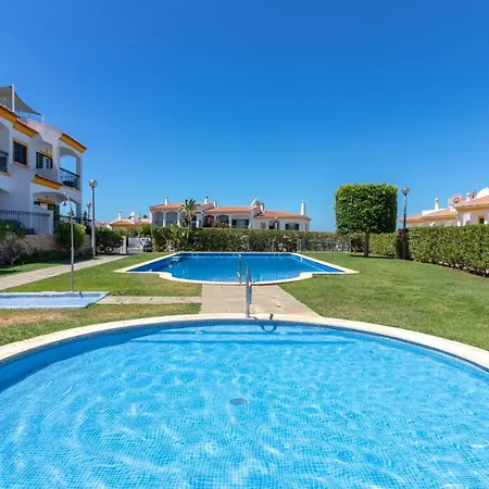 Casa Encantada Apartment *